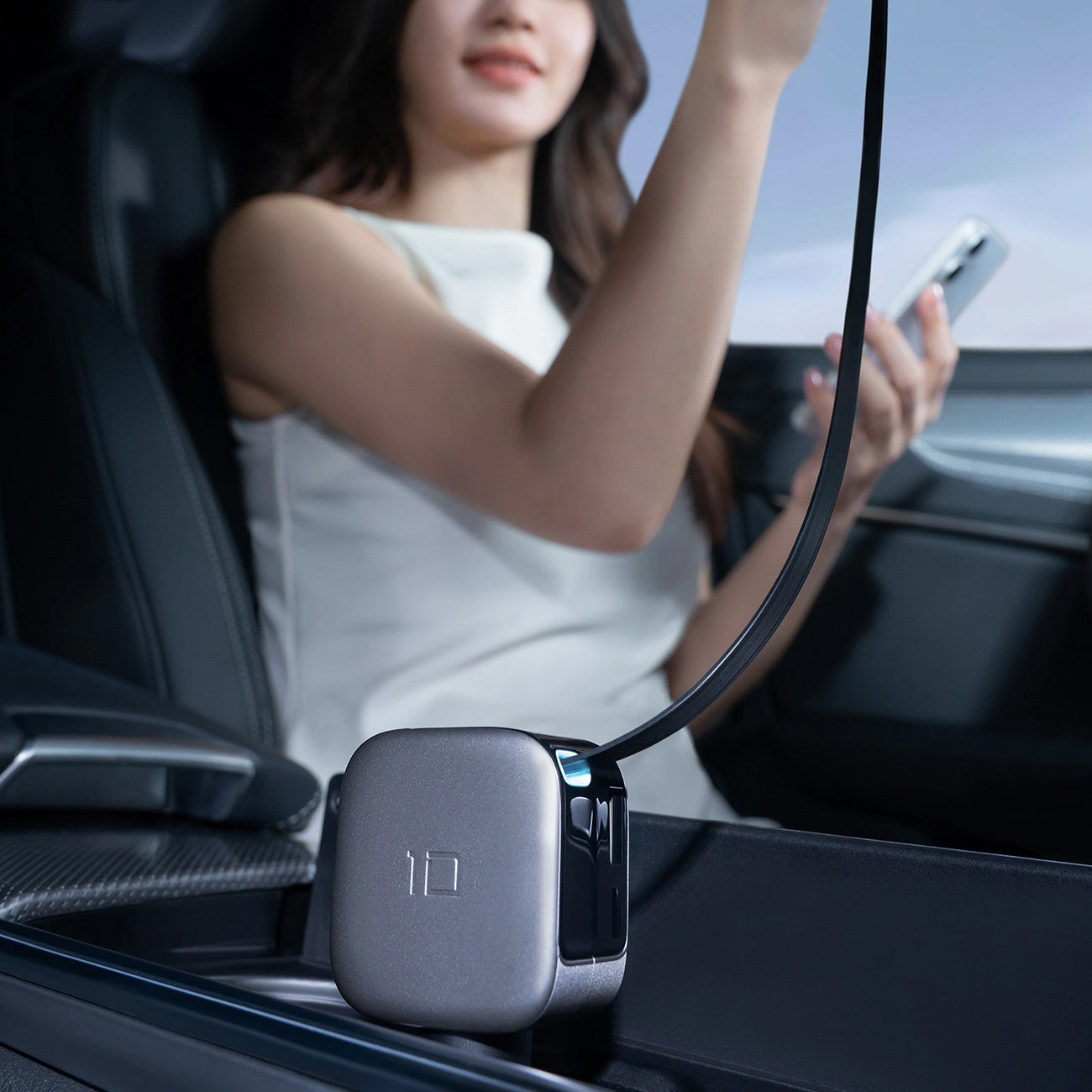 Auto punjač s USB-C kabelom Cuktech CC903P Display, 100W, 5A, 1 x USB-A - 1 x USB-C, Siva