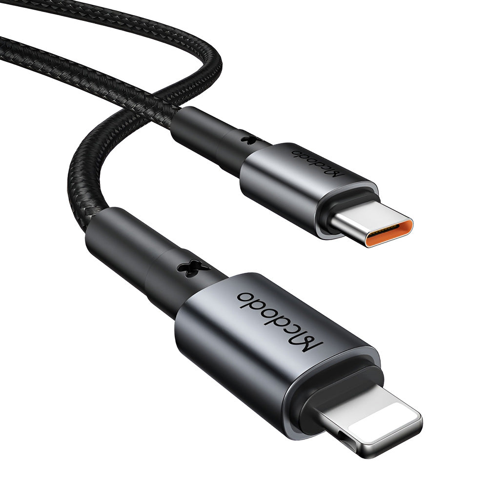 Auto punjač s USB-C kabelom Mcdodo CC-7495, 45W, 3A, 1 x USB-C, Crni