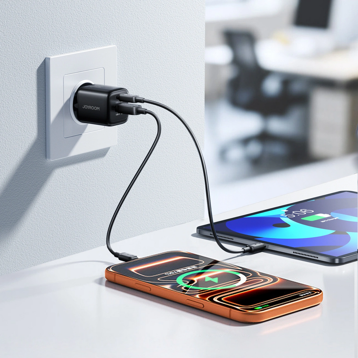 Punjač za mrežu s USB-C kabelom Joyroom JR-TG7, 33W, 3A, 1 x USB-A - 1 x USB-C, Crna