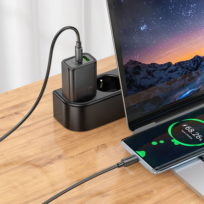 Punjač za mrežu s USB-C kabelom HOCO N63, 30W, 3A, 1 x USB-A - 1 x USB-C, Crni