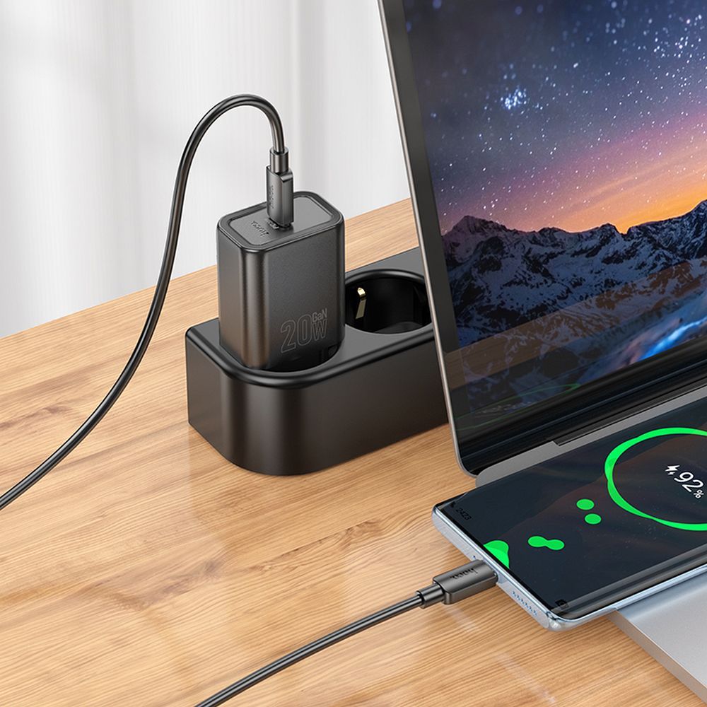 Punjač za mrežu s USB-C kabelom HOCO N60, 20W, 3A, 1 x USB-C, Crni