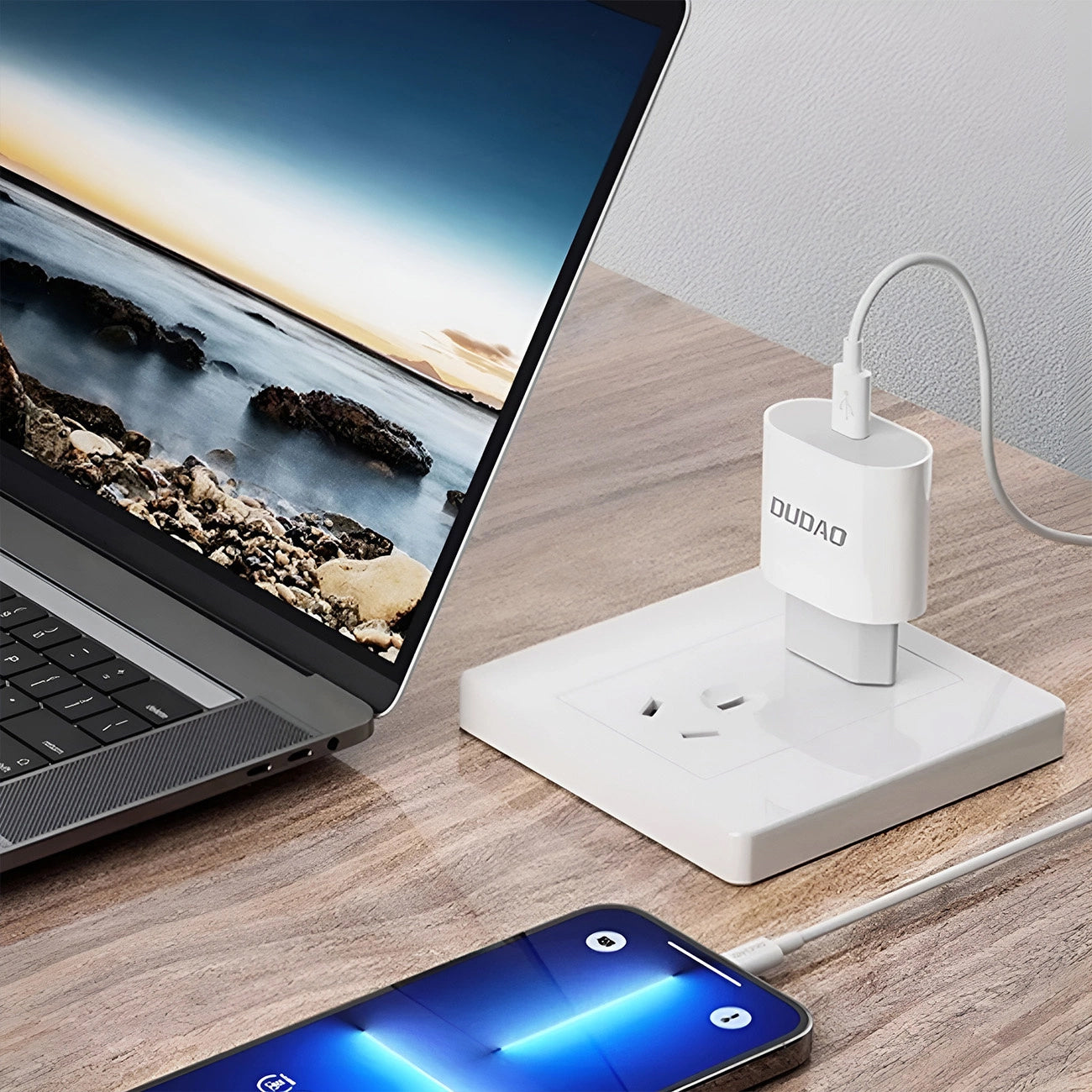 Punjač mreže s USB-C kabelom Dudao A14EUC, 20W, 3A, 1 x USB-C, Crni