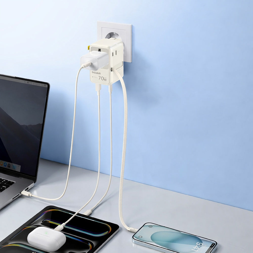 Punjač za mrežu s USB-C kabelom Baseus Travel EnerCore CG11, 70W, 2 x utičnica - 1 x USB-C - 2 x USB-A, bijeli E0307E01