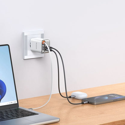 Mrežni punjač s USB-C kabelom McDodo CH-4103 FreeGo Display, 67W, 3.35A, 1 x USB-A - 1 x USB-C, Bijeli