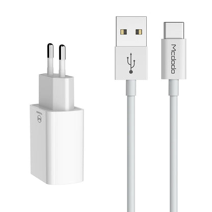 Mrežni punjač s USB-C kabelom McDodo CH-6721 ponuda, 12W, 2.4A, 2 x USB-A, bijeli