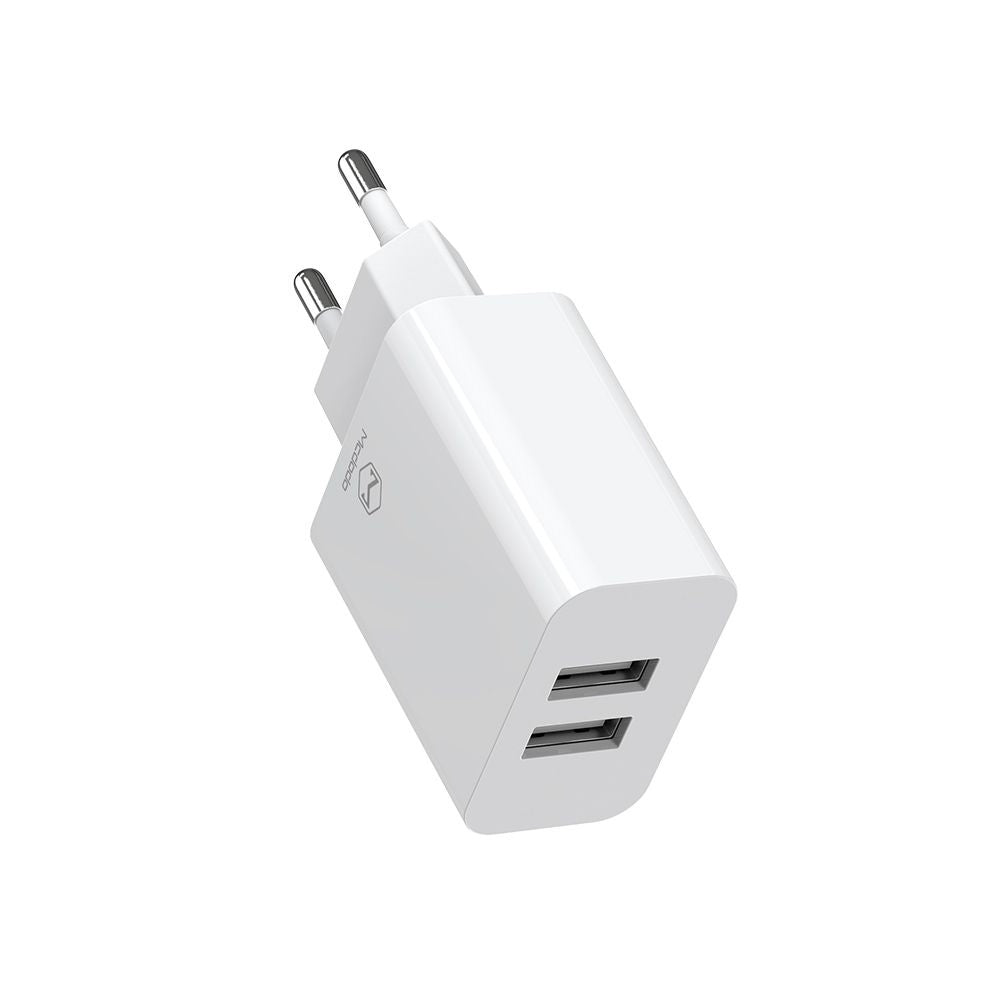 Mrežni punjač s USB-C kabelom McDodo CH-6721 ponuda, 12W, 2.4A, 2 x USB-A, bijeli