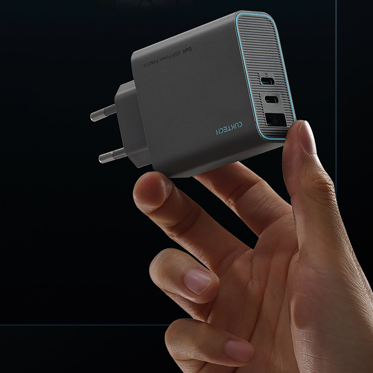 Punjač za mrežu Cuktech, 65W, 3A, 1 x USB-A - 2 x USB-C, Sivi CUKAD653EUGR