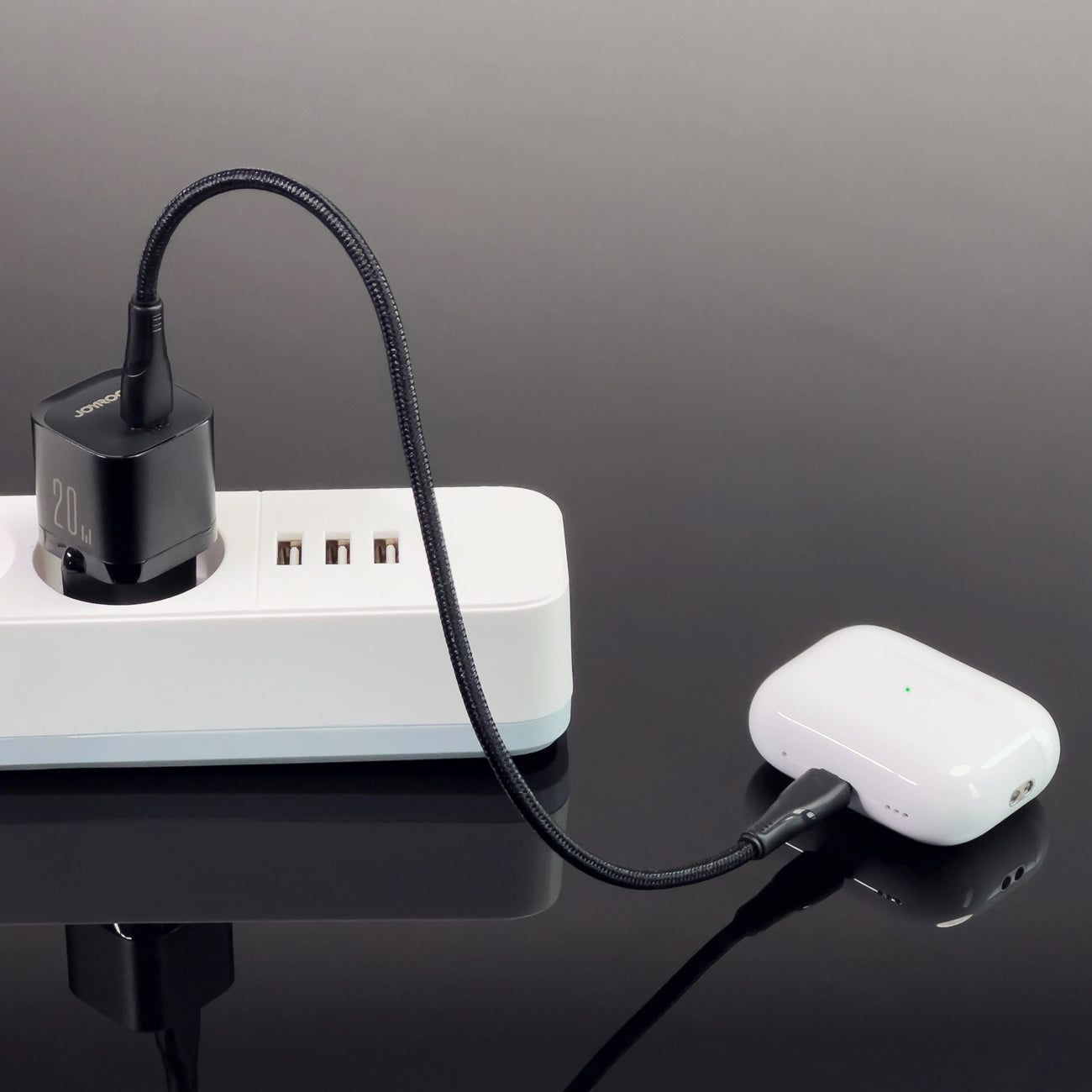 Mrežni punjač Joyroom JR-TCF02, 20W, 3A, 1 x USB-C, Crni
