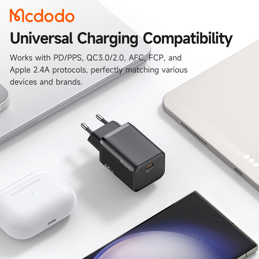 Mrežni punjač McDodo CH-0850 Ultimate Mini, 65W, 3.25A, 1 x USB-C, Crni