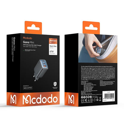 Mrežni punjač McDodo CH-0970 Gana Mini, 67W, 3A, 1 x USB-A - 2 x USB-C, Crni