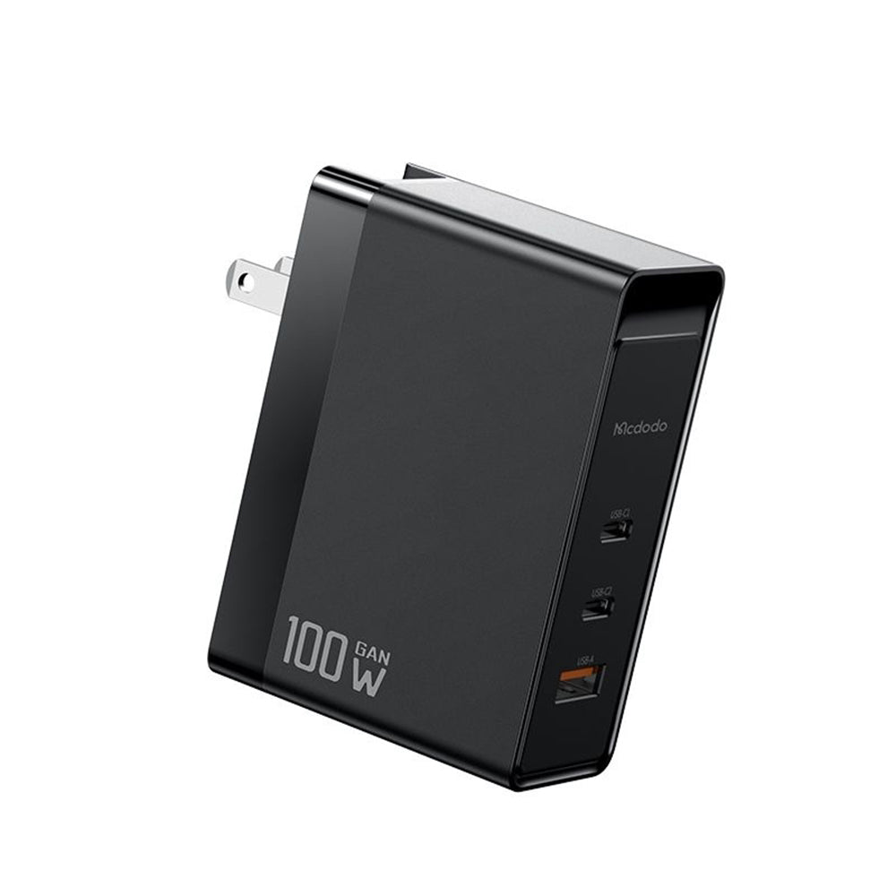 Mrežni punjač McDodo CH-8101 Pro Nuc AR Power Travel, 100W, 5A, 1 x USB-A - 2 x USB-C, Crni