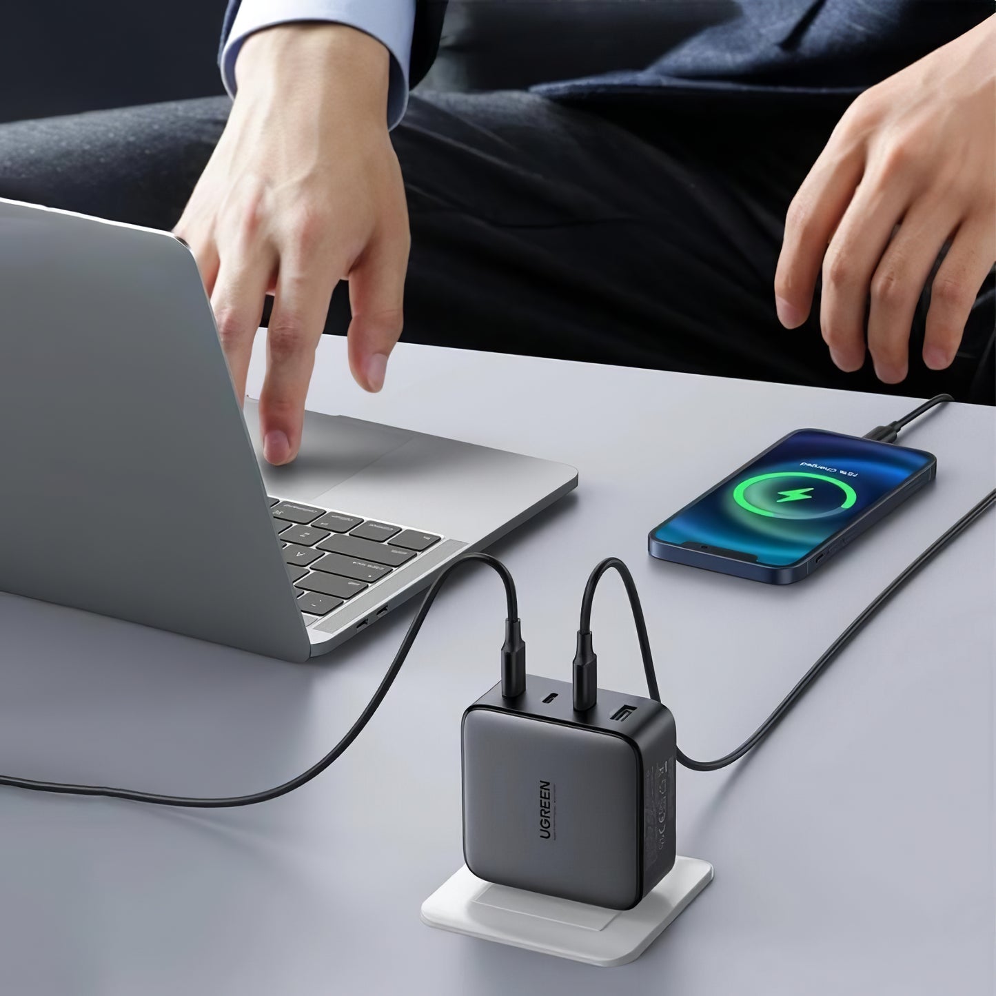 Punjač za mrežu UGREEN CD226, 100W, 3A, 1 x USB-A - 3 x USB-C, Crni