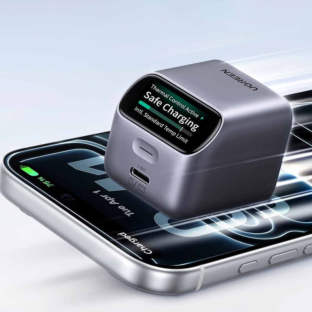 Mrežni punjač UGREEN Nexode Pro X740 (25419B) s zaslonom, 45 W, 3 A, 1 × USB-C, sivi