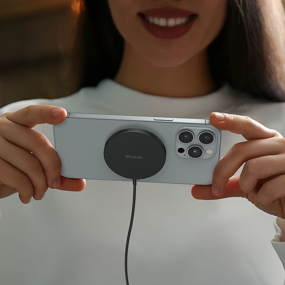 Bežični punjač McDodo CH-4360 Moon, 15W, 1.67A, Crni