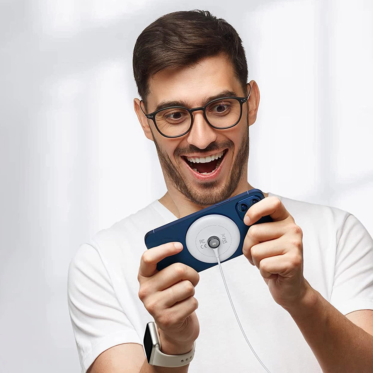 Bežični mrežni punjač UGREEN CD245 (40123), 15W, 1.67A, Bijela
