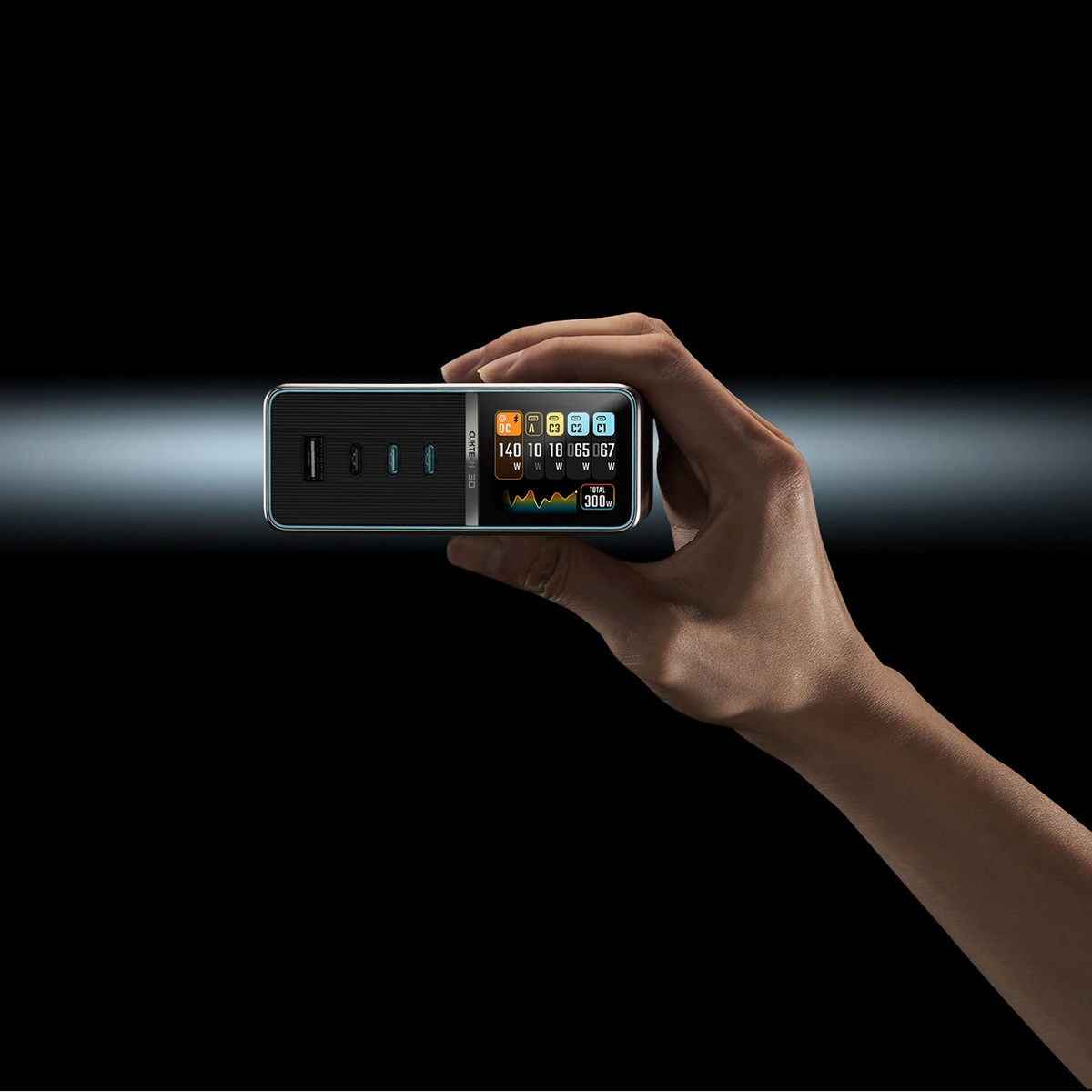 Punjač Stanica Cuktech TA3005U, 300W, 1 x DC - 1 x USB-A - 3 x USB-C, Siva
