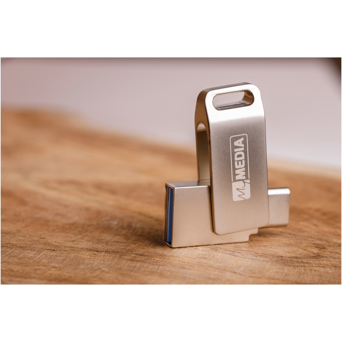 Vanjska memorija USB-A Verbatim MyDual, 32Gb