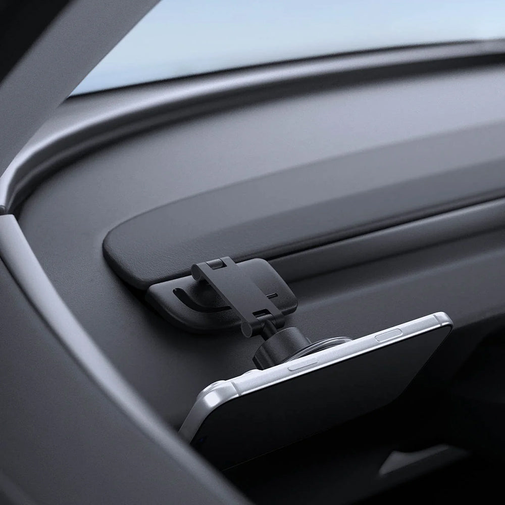 Magnetski automobilski držač Spigen TAM110 za Tesla Y / 3 / Y L, crni ACP11873